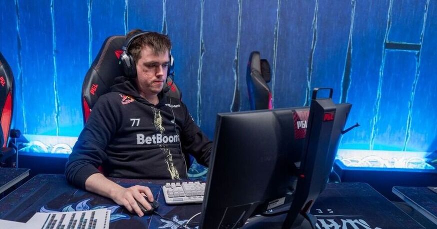 Team Spirit и PARIVISION открывают плей-офф в PGL Wallachia Season 4
