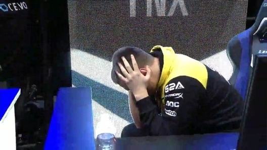 IEM Melbourne 2025: провал NAVI и увольнение тренера Virtus.pro